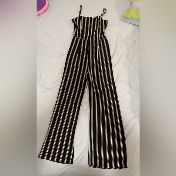 Black and white stripped jumpsuit - Picture 1 of 3